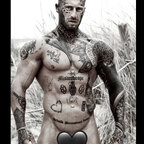 Top OnlyFans creator in London - Aros Pandoras