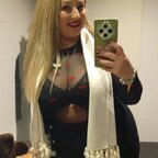 Auria moon