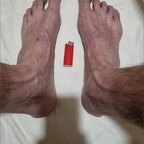 Big feet all day