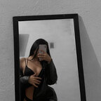 B I T C H