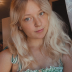 Blondecutie69
