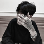 Top OnlyFans creator in Japan - boydontcryx