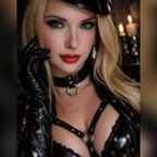 Mistress Bruna Velvet