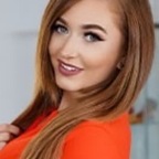 Top OnlyFans creator in UR PANTS - ?️ Callie Black ?️