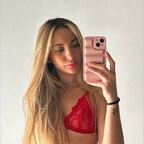 Top OnlyFans creator in à 4.4km de vous - Célia??