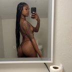 Sexy petite