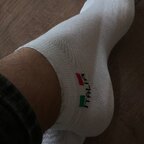 whispering toes 🦶🏼🧔🏽‍♂️