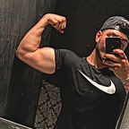 Top OnlyFans creator in Hetero sin miedo ? al éxito - Sebastián santillan