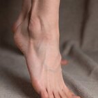 Feet to Love