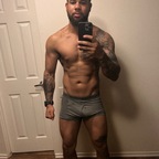 Top OnlyFans creator in California - Senpai