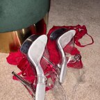 HisQueenFeet