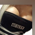 HotMia1