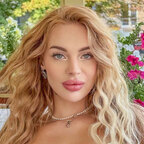 Top OnlyFans creator in USA - Honey ? Pie