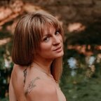 Top OnlyFans creator in Australia - She Glows