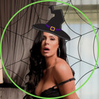 Kendra Lust™