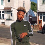 Top OnlyFans creator in London - Kynan✨