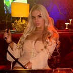 Top OnlyFans creator in London - KrystalKing??