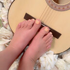 Top OnlyFans creator in USA - La Flautista Descalza