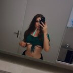 Laura 🍑