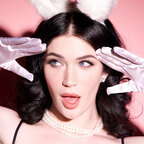 Top OnlyFans creator in Los Angeles - Evelyn Claire