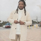 Top OnlyFans creator - Dkellz — Unknown profile photo