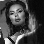 Top OnlyFans creator in London - Maxie Rhoads