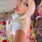 Mía Bloom