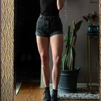 Top OnlyFans creator in Colorado - Mommy LonggLegs