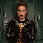 Ms Whitney Morgan