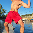 NickLiftsNude 😘