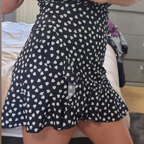 Nikki nylon