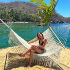 Top OnlyFans creator in Rio de Janeiro - Poly leão