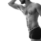 Top OnlyFans creator in Slovensko - Dobré tepláky