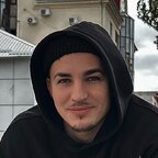 Top OnlyFans creator - Robert