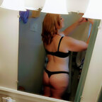 Jo, Red Head with a Booty