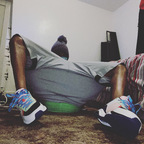 Top OnlyFans creator in San Diego, California - Sagging & Stroking