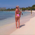 Top OnlyFans creator in Florida, USA - SarahLuxe