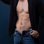 Top OnlyFans creator in Your Bedroom - ShakeyShakey