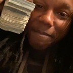 Top OnlyFans creator in California, USA - SheNeed_L2