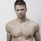 Top OnlyFans creator in New York - Simon Dexter