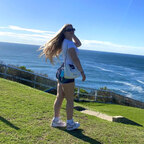 Top OnlyFans creator in Australia - Soapy feet ??