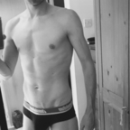 Top OnlyFans creator in United Kingdom - Xander29