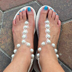 Sweetfeet72