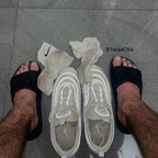 Top OnlyFans creator in London - Tatted Ollie