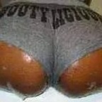 Top OnlyFans creator in Charlotte - Zoe goddess