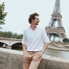 Top OnlyFans creator in Paris Dubaï NY - Valery