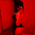 Top OnlyFans creator in California - Zora